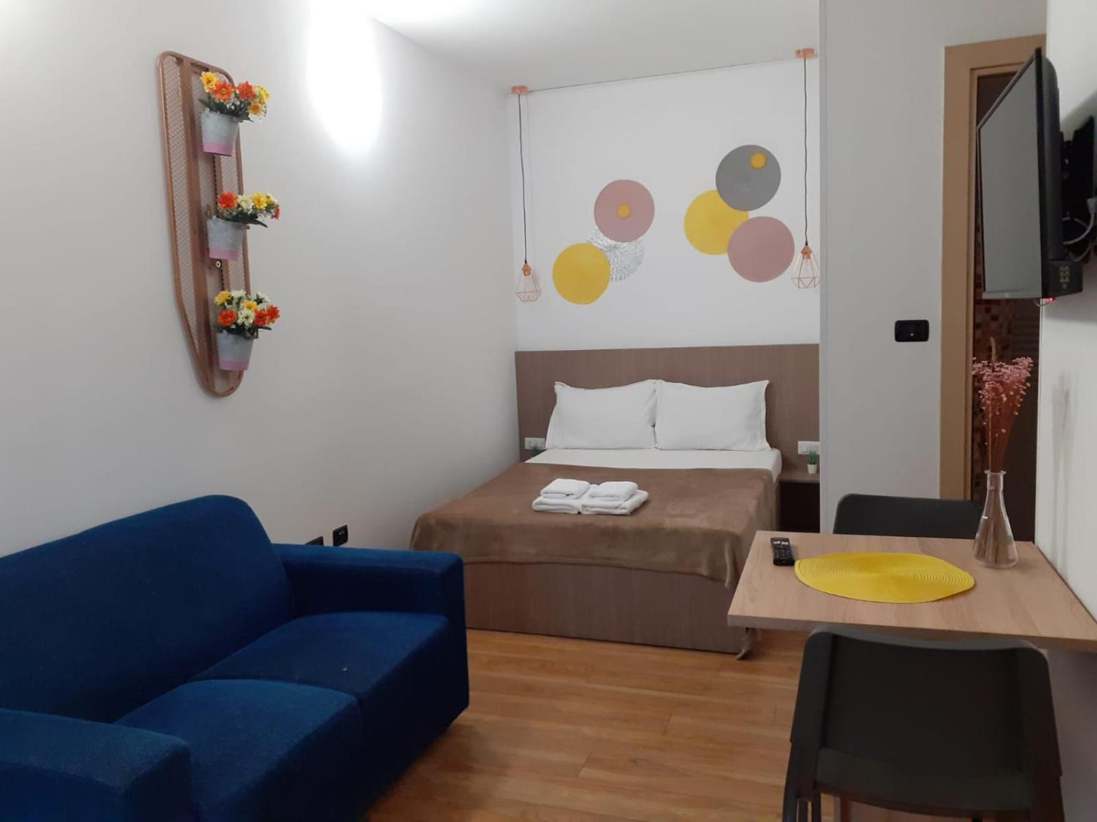 Comfort Apartments Timisoara Bilik gambar