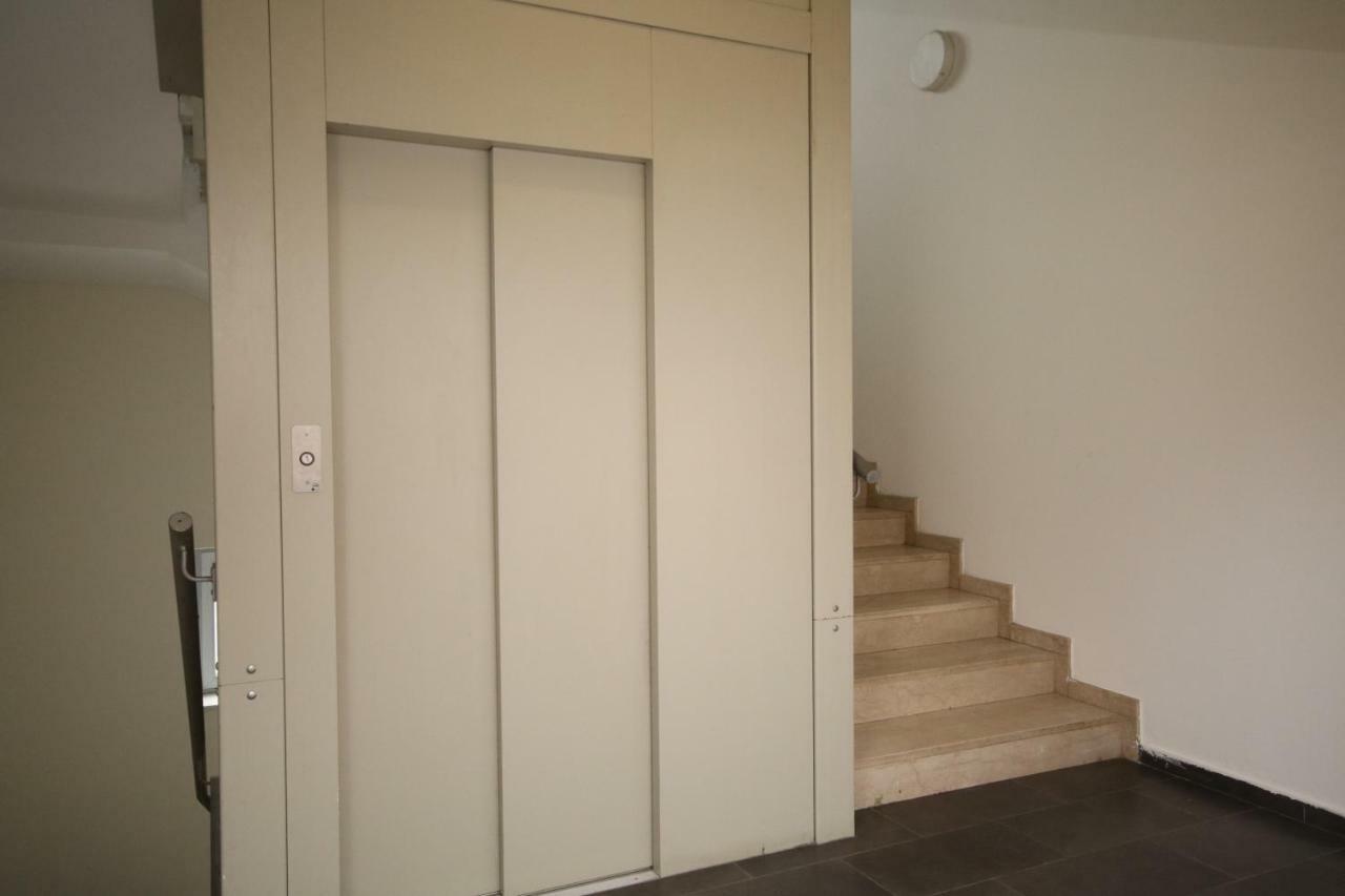 Comfort Apartments Timisoara Luaran gambar
